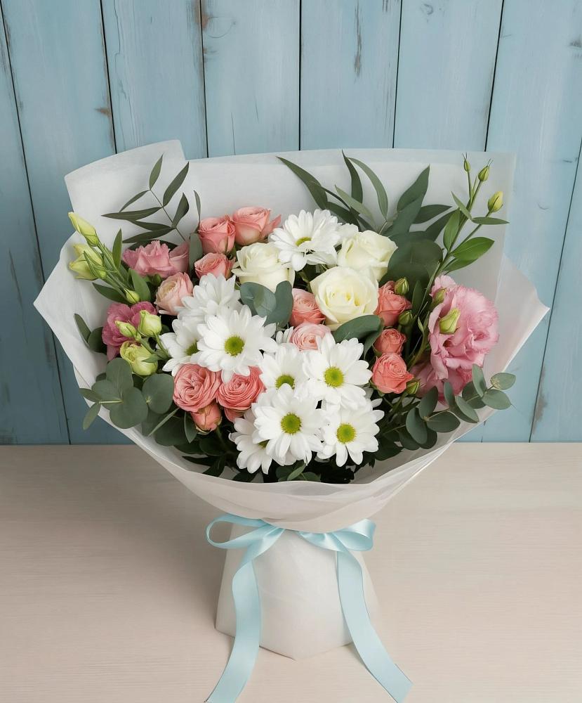 Букет цветов из: Розы, Лизиантусы и Хризантемы в Просянке