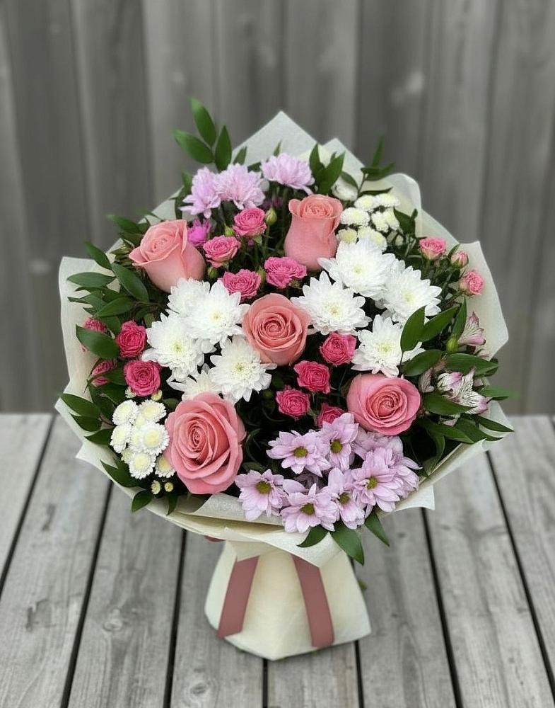 Букет цветов из: Альстромерии, Гвоздики, Розы и Хризантемы в Просянке