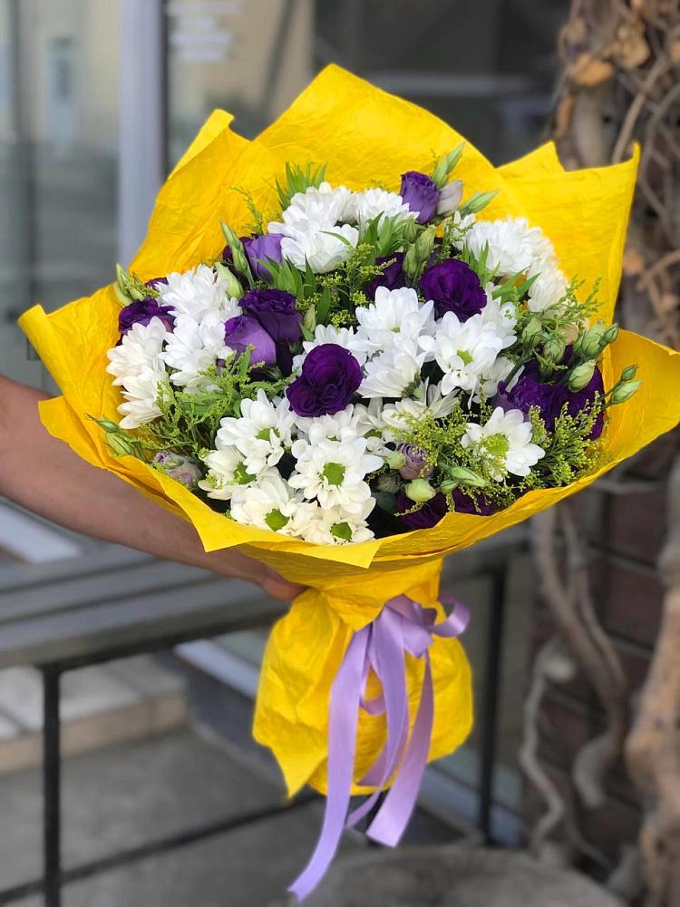 Букет цветов из: Ирисы, Хризантемы и Ромашки в Просянке
