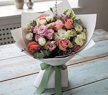 Букет цветов из:  Розы, Лизиантусы и Гвоздики в Просянке